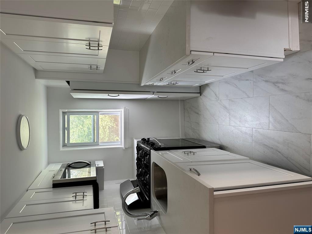 234 Warren Street 234 - Photo 1