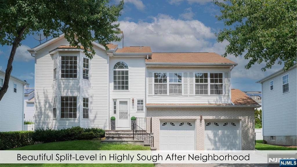 758 Manchester Way - Photo 1