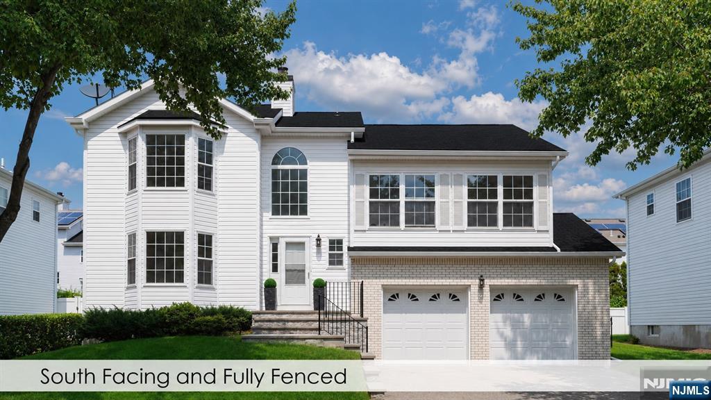 758 Manchester Way, Paramus, NJ 07652