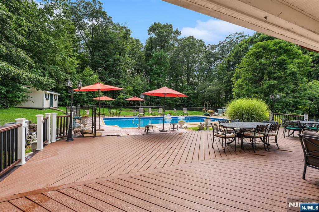 8 Alpine Ridge Road