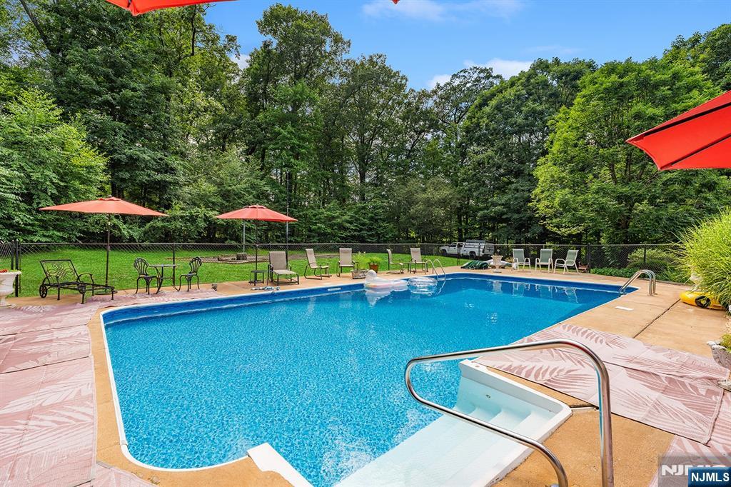 8 Alpine Ridge Road