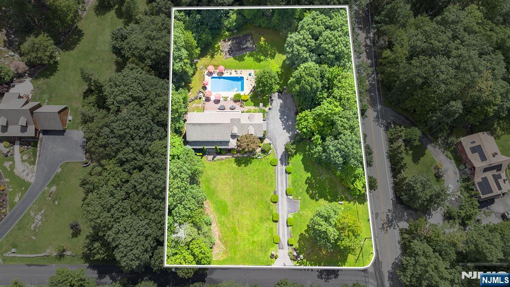 8 Alpine Ridge Road