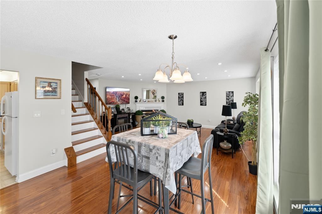 25 Holly Street - Photo 4