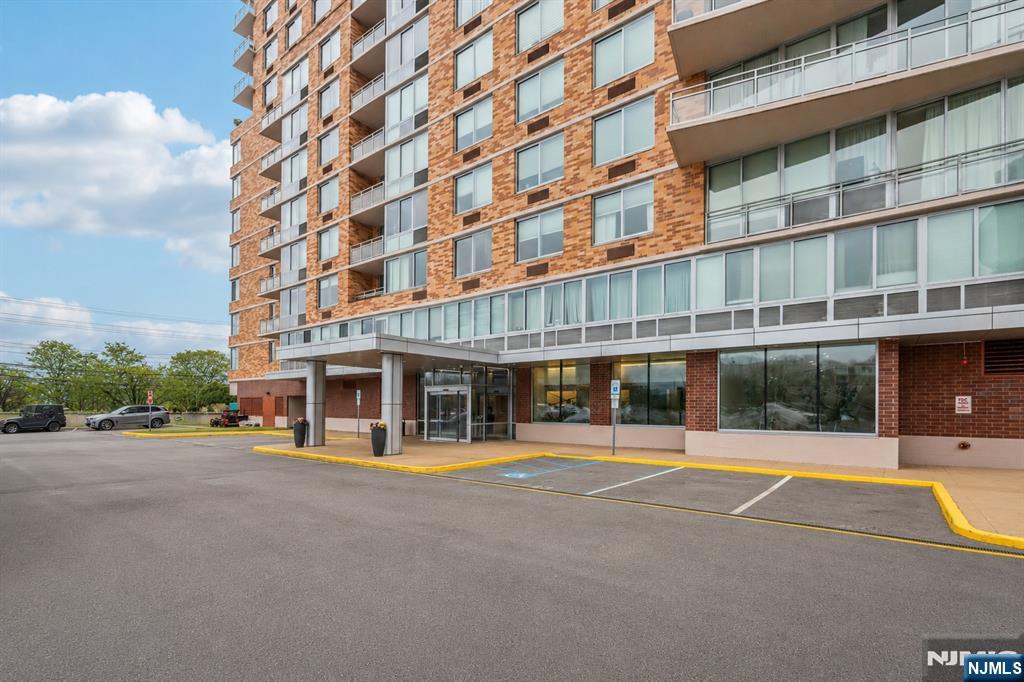 2nd image of 1215 Hudson Park, Edgewater, NJ 07020