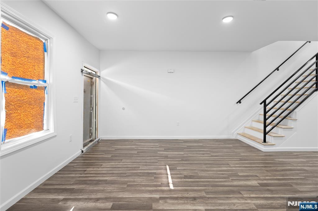 43 1/2 Cortland Street - Photo 4