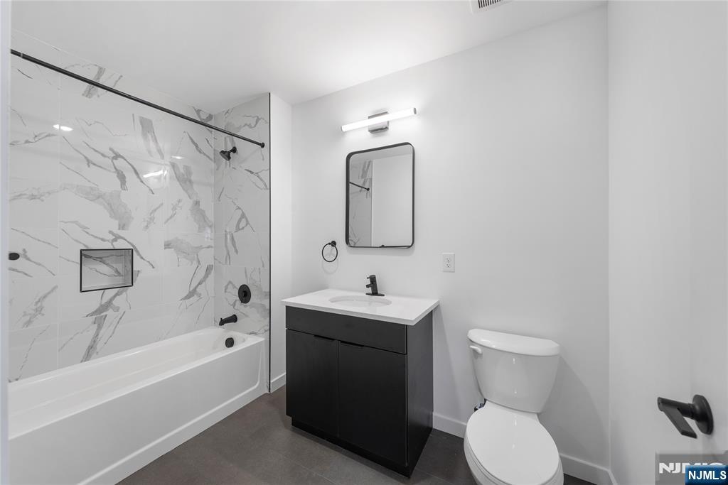 768 Bergen Street 4C - Photo 4