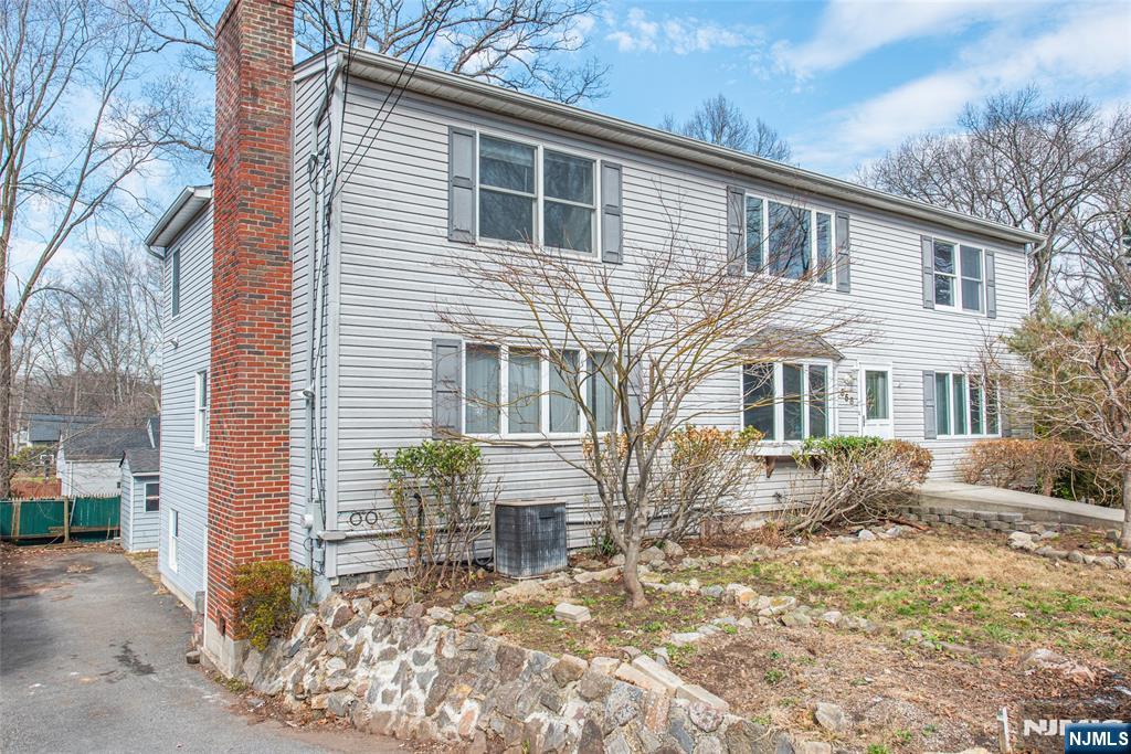 558 Beech St, Twp Of Washington, NJ 07676