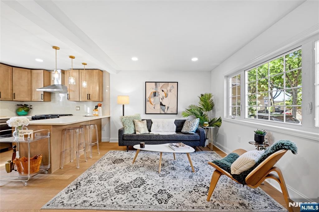 419 2nd Street - Photo 4