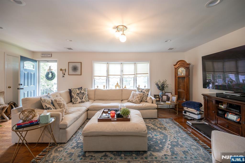 508 Van Buren Street - Photo 2
