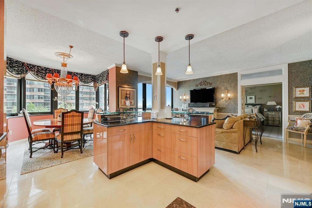 100 Carlyle Drive #C06B