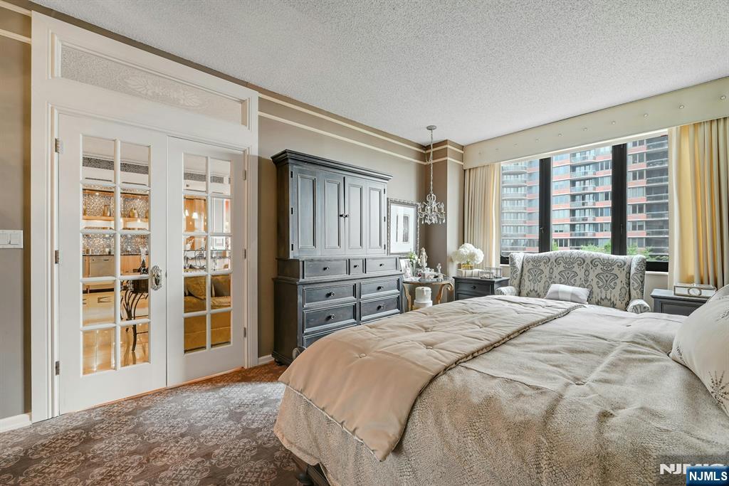 100 Carlyle Drive #C06B