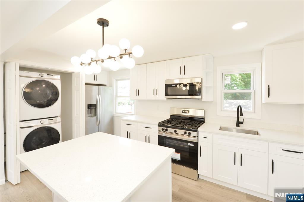19-21 11th Street 2 - Photo 2