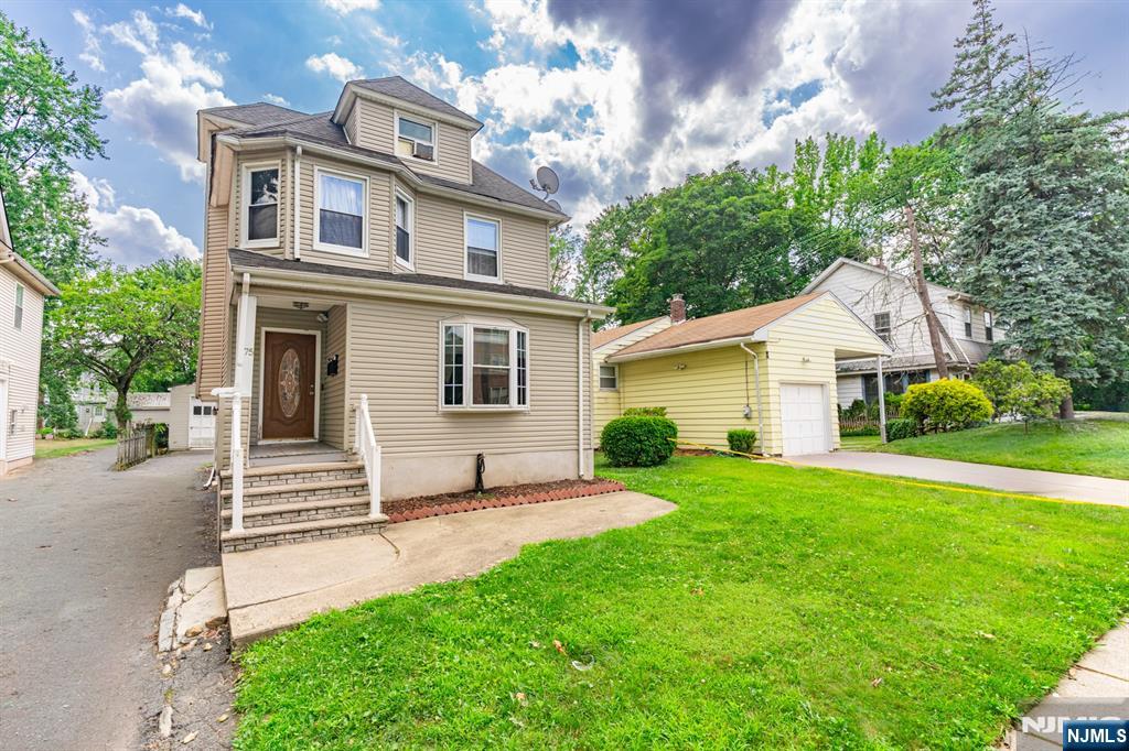 75 Clinton Place - Photo 1