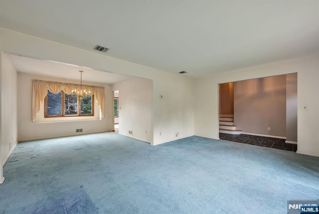 48 Andover Drive