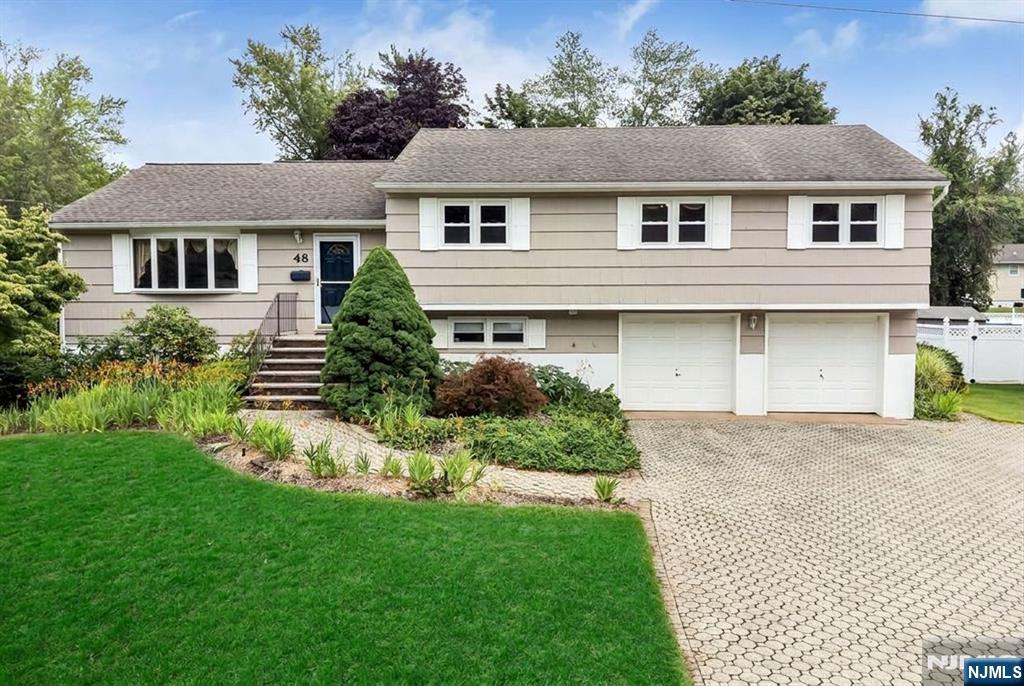48 Andover Drive