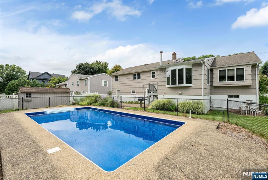 48 Andover Drive