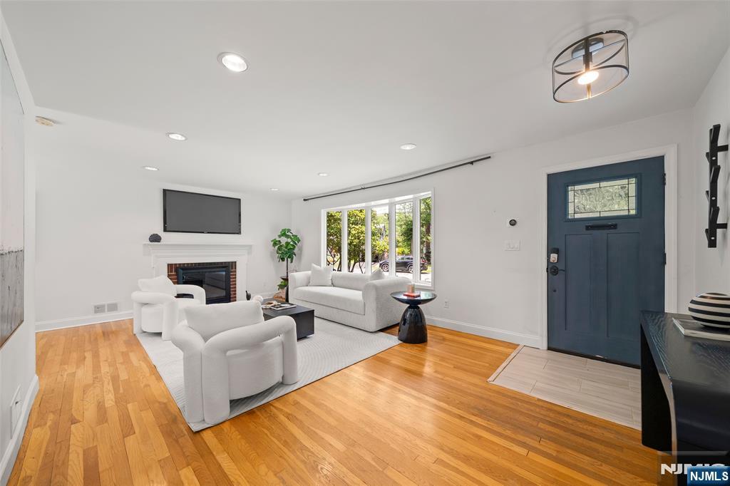 14 Greenway Court - Photo 4