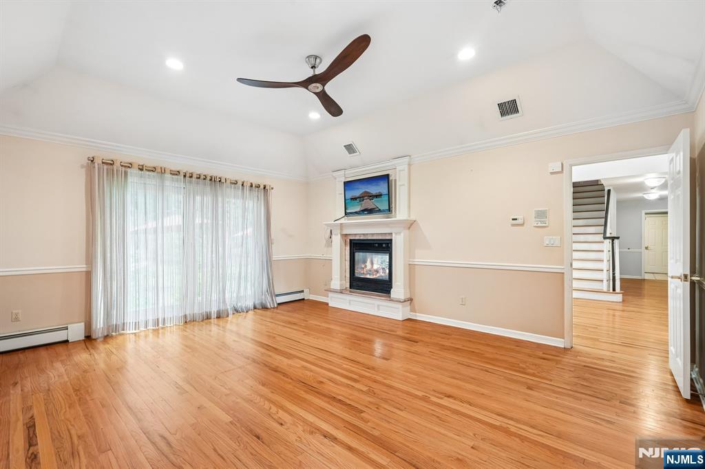 922 Hilltop Terrace — photo 19