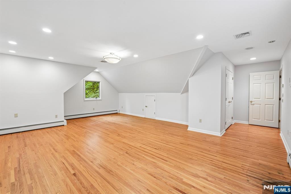 922 Hilltop Terrace — photo 34