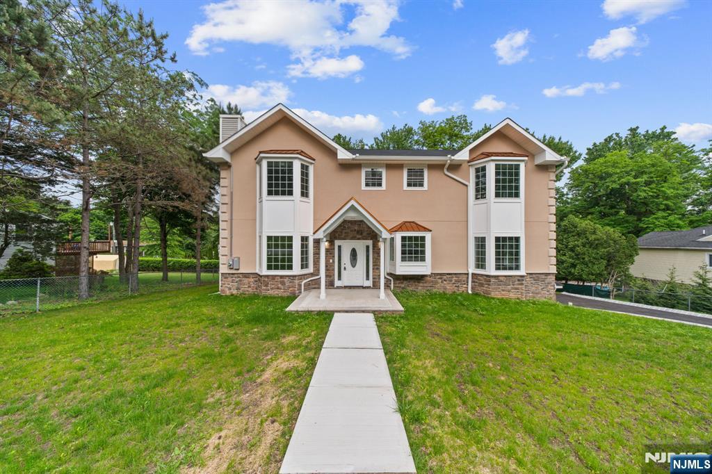 418 East Avenue - Photo 4