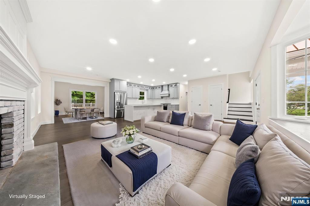 418 East Avenue - Photo 5