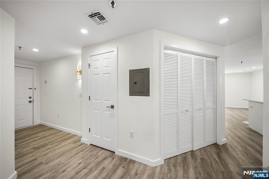 22 Engle Street 12 - Photo 5