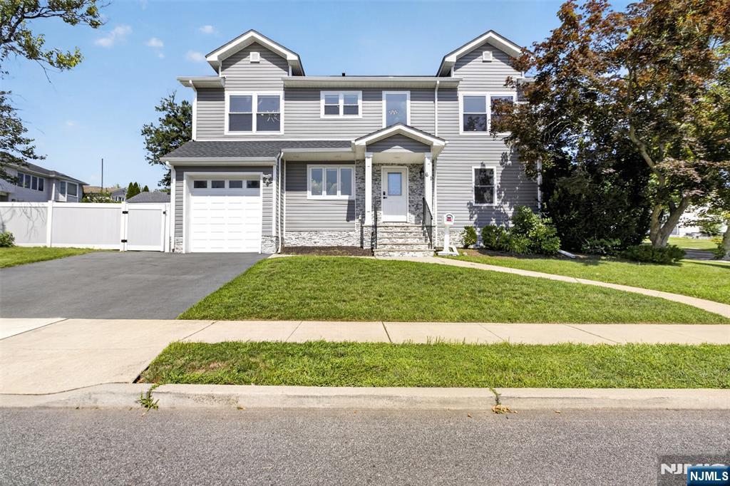 61 Bart Place - Photo 1