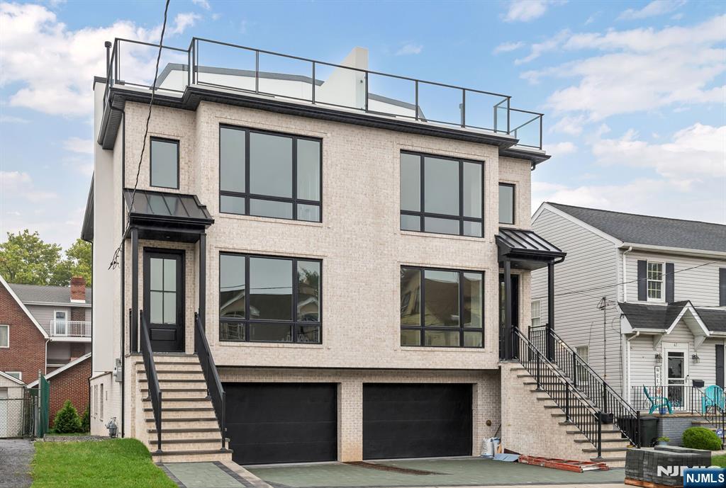 55 Washington Avenue - Photo 1