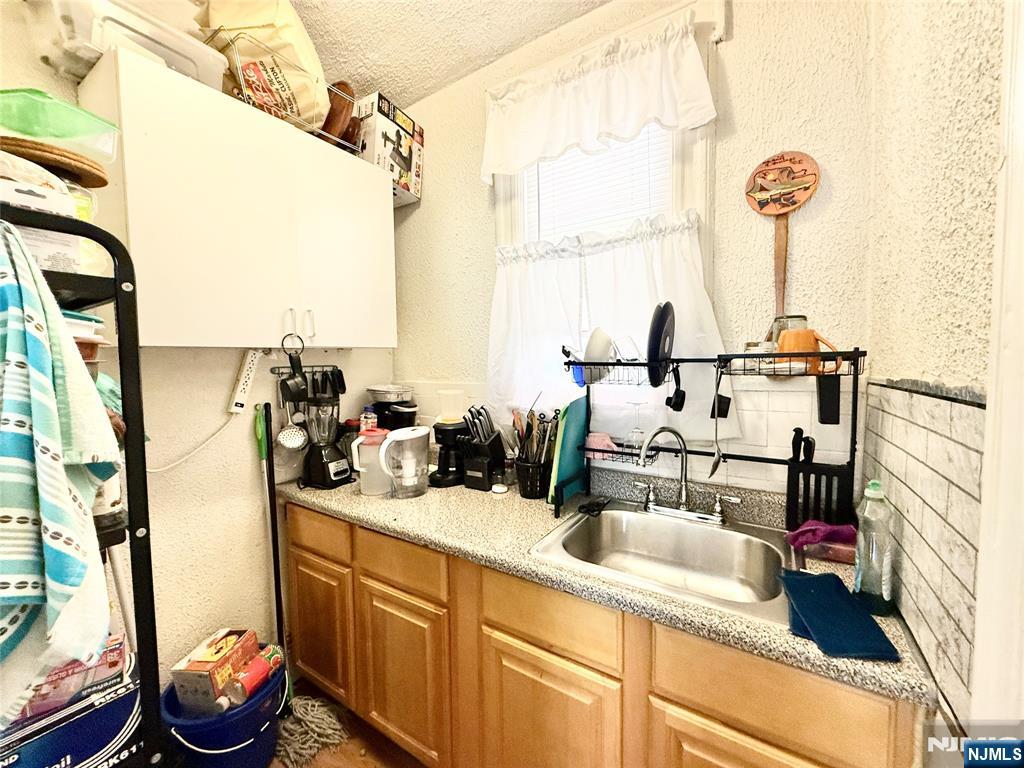 37 Krueger Place - Photo 5