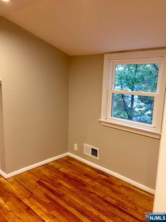 207 Wortendyke Avenue - Photo 3