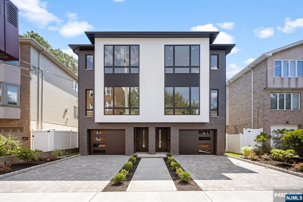 264 Grant Avenue - Photo 1