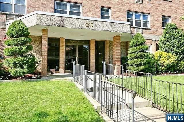25 Jefferson Street 6D - Photo 2
