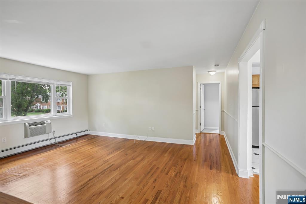 1279 Valley Road B - Photo 5