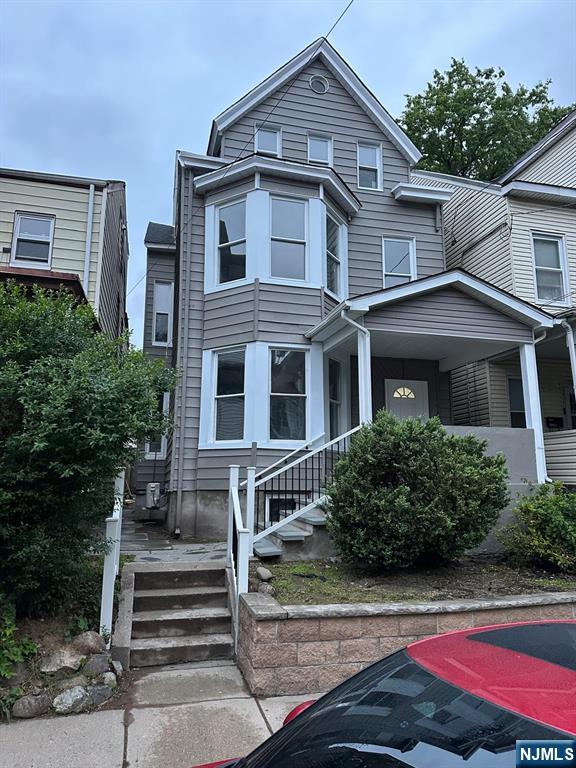 676 24th Street - Photo 1