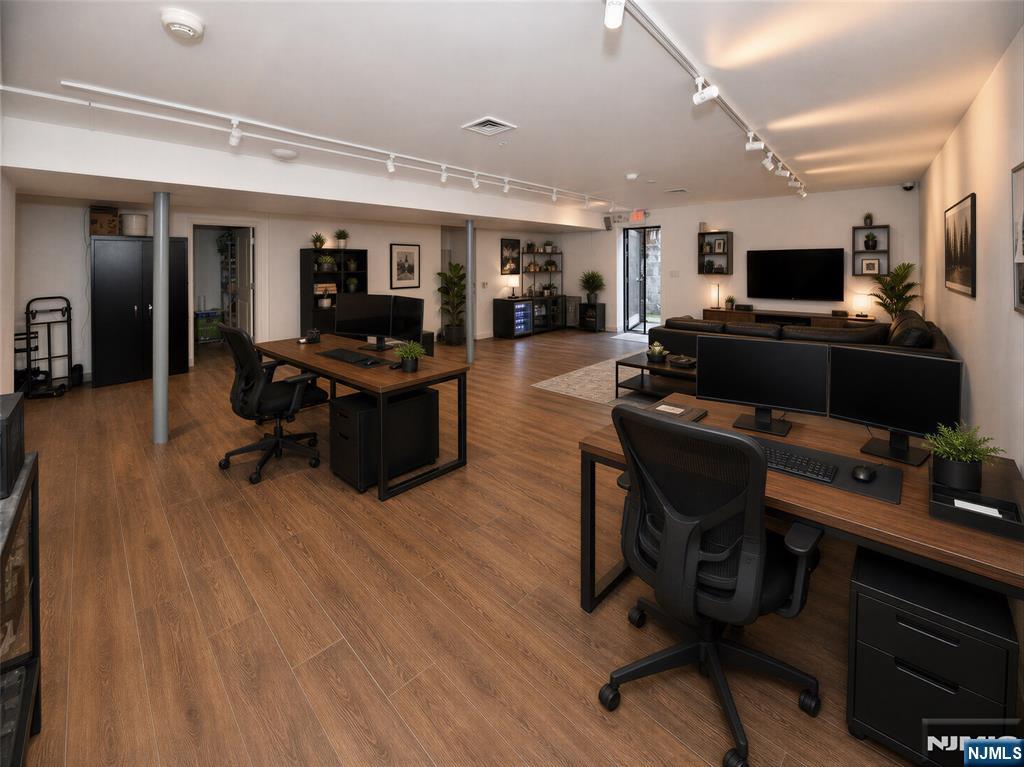 253 Madison Avenue - Photo 4