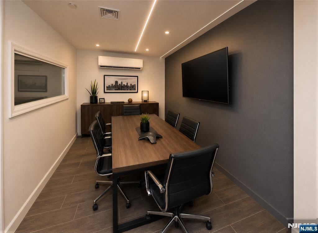 253 Madison Avenue - Photo 5