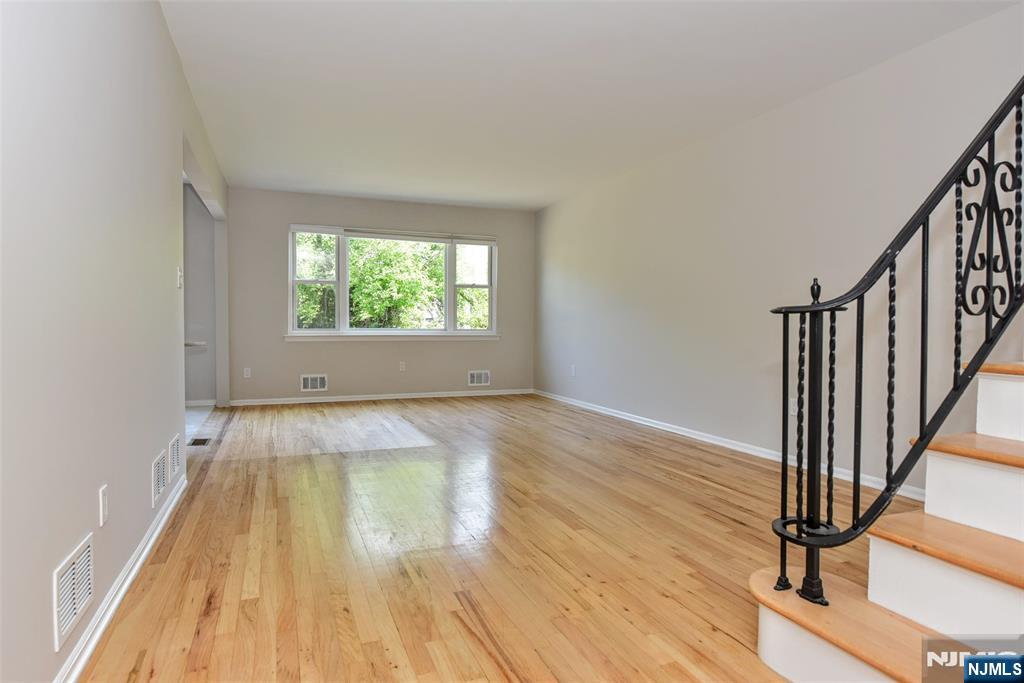 33 Millar Court A - Photo 4