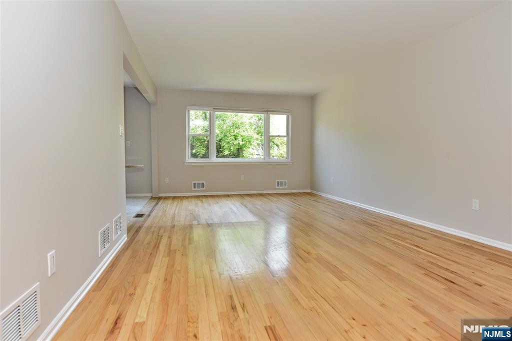 33 Millar Court A - Photo 5