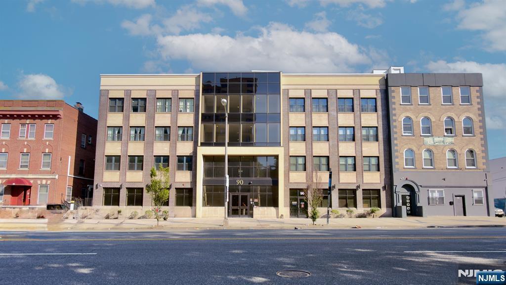 90 Clinton Avenue 407 - Photo 1
