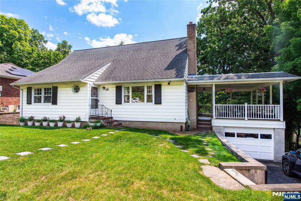 186 Macdonald Drive - Photo 1