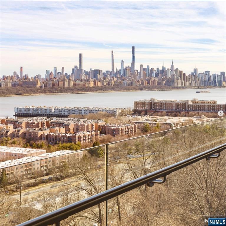 320 Adolphus Avenue 117 - Photo 3