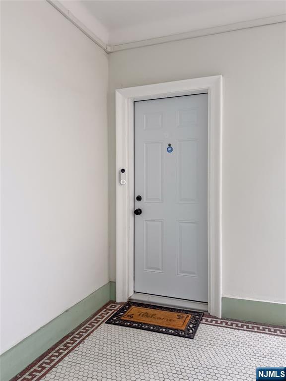 2nd image of 523-25 34Th St, Union City, NJ 07087
