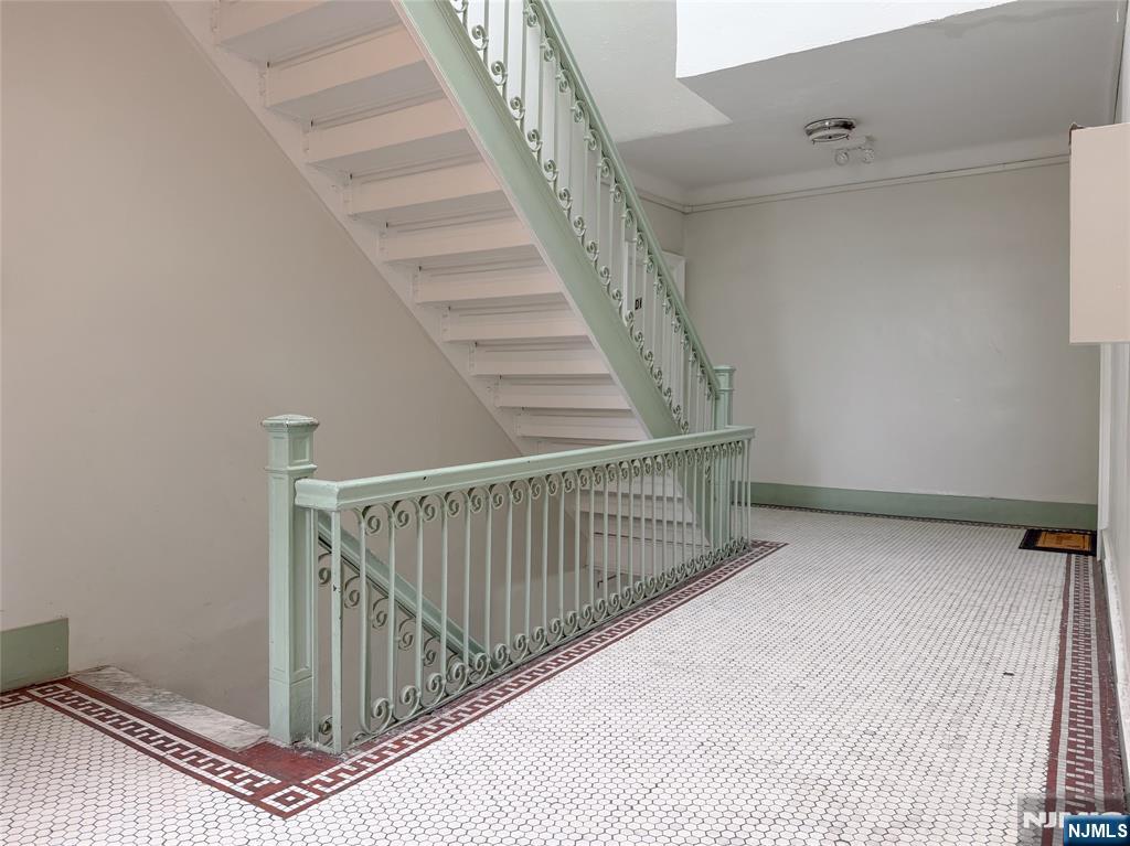 3rd image of 523-25 34Th St #D1, Union City, NJ 07087 | MLS# 26028055