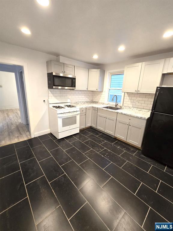 14 Triton Terrace - Photo 1