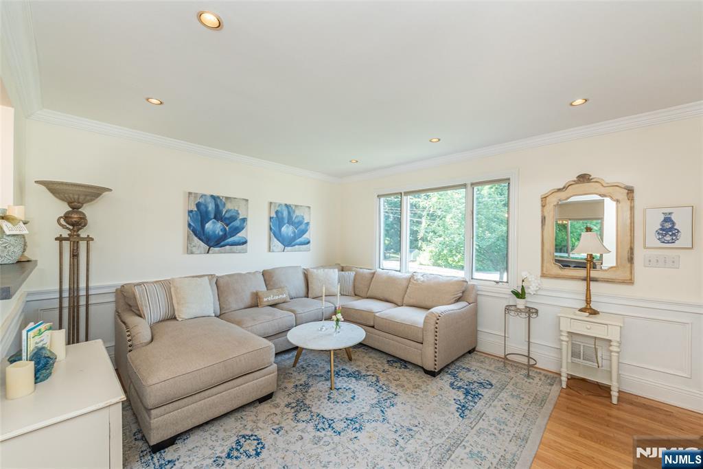 9 Woodmere Road - Photo 4