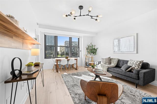 149 Essex Street 5T - Photo 3