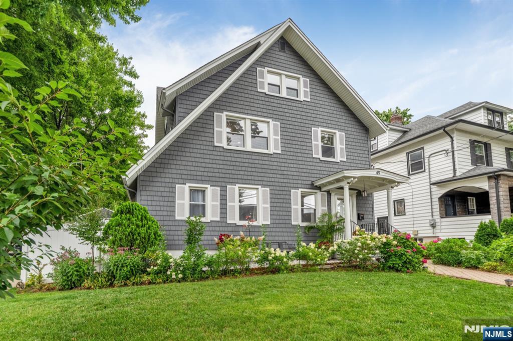 49 Walnut Street - Photo 4