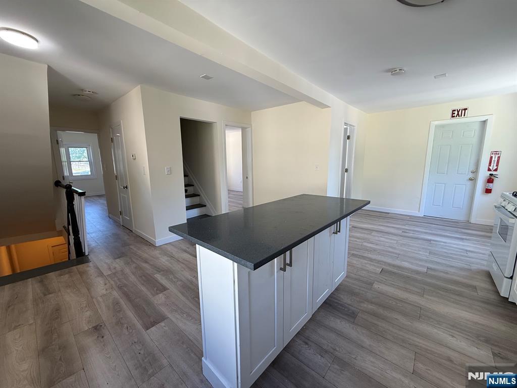 161 Central Avenue 2 &amp; 3 floor - Photo 4