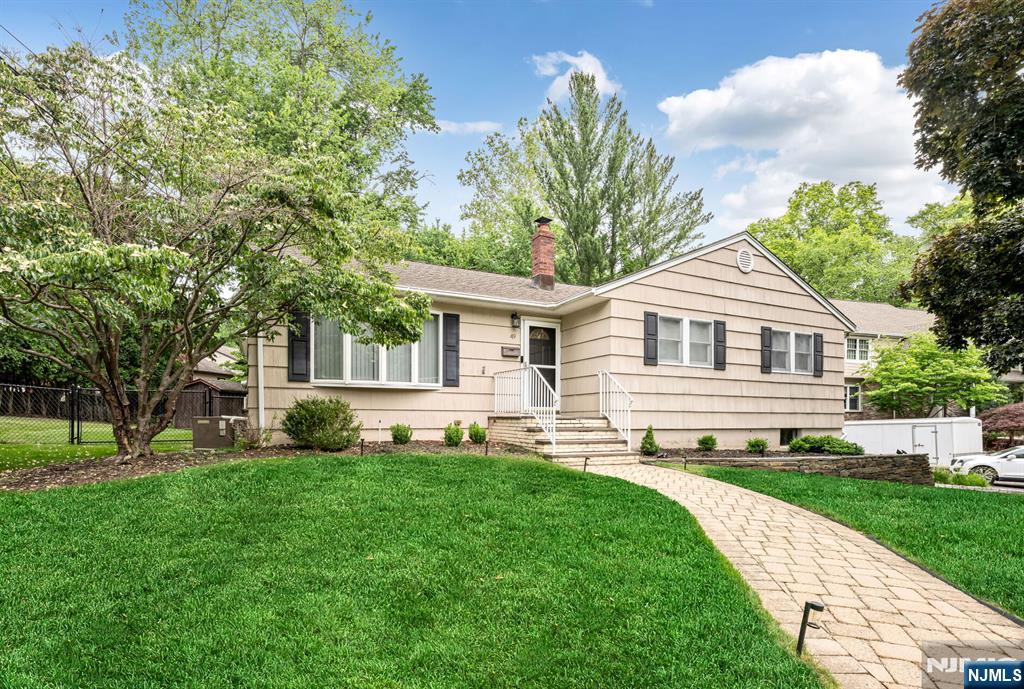 49 Rutherford Place - Photo 1