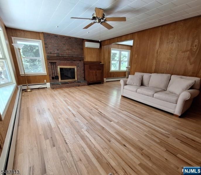 438 Longview Drive - Photo 2